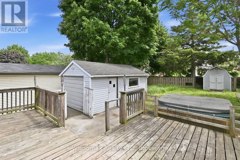 5782 Mouland Street — photo 36 of 40