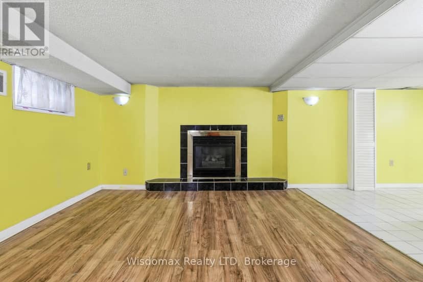5782 Mouland Street — photo 31 of 40