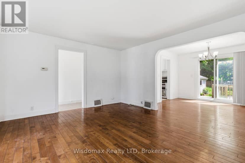 5782 Mouland Street, Niagara Falls, photo 7