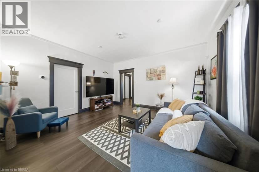 12 BRUNSWICK Street — photo 11 of 33