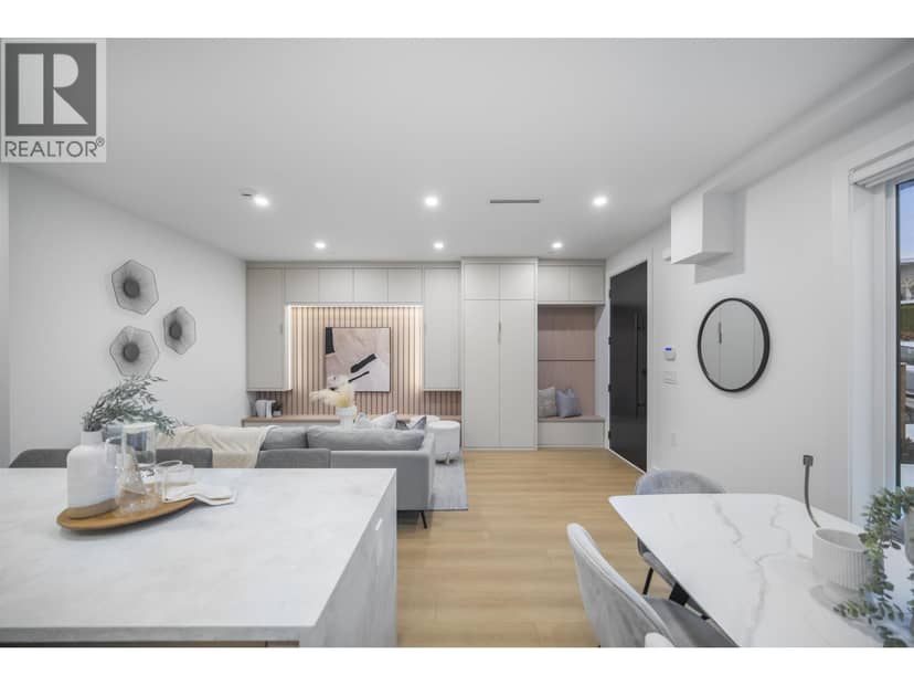 1 3623 TRIUMPH STREET, Vancouver, photo 4