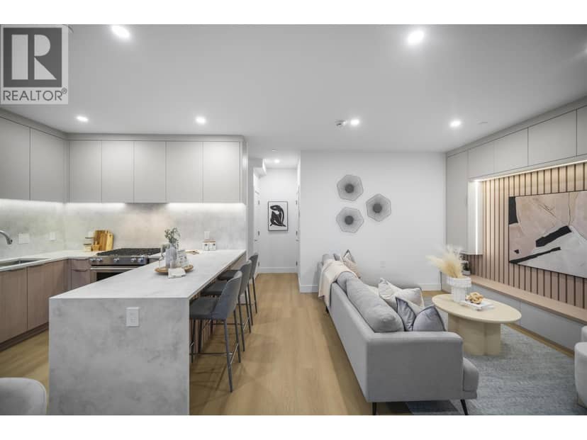 1 3623 TRIUMPH STREET, Vancouver, photo 3