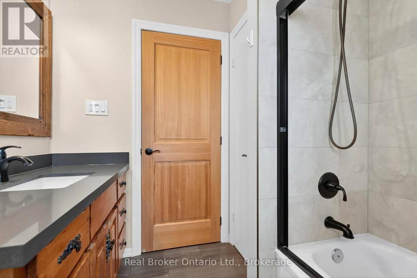 1948 Tiny Beaches Road S — photo 25 of 40