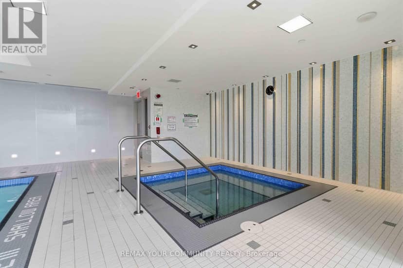 418 - 7167 Yonge Street — photo 21 of 30