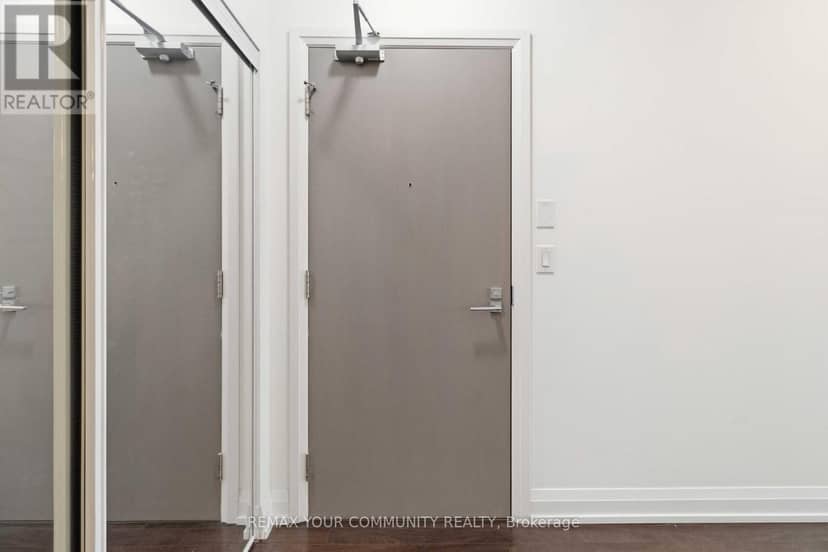 418 - 7167 Yonge Street, Markham, photo 5