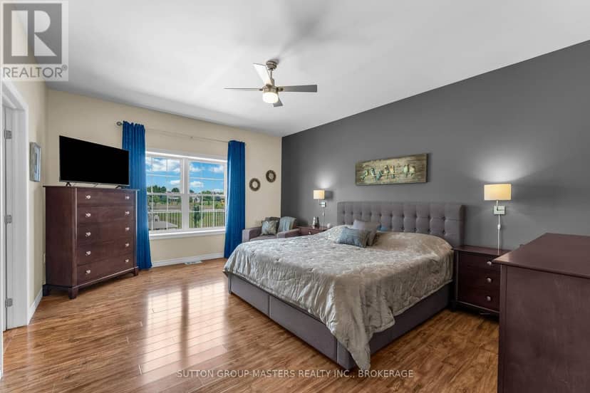 23 Owen Avenue — photo 17 of 40