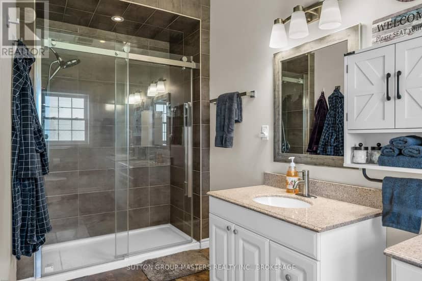 23 Owen Avenue — photo 21 of 40