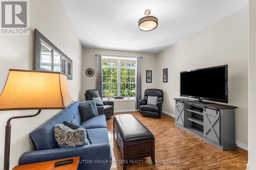 23 Owen Avenue — photo 9 of 40