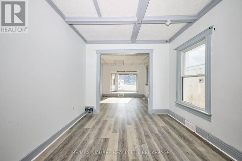 105A Welland Avenue — photo 16 of 25
