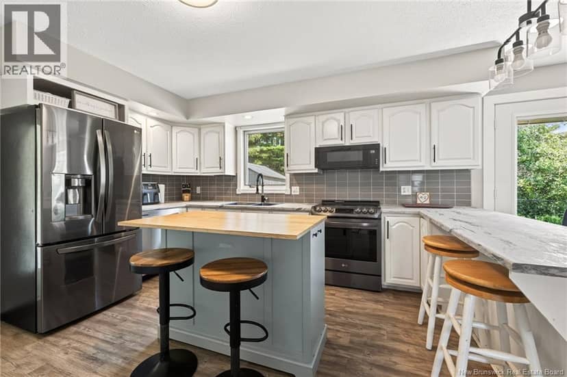 853 Melanson Road — photo 4 of 40