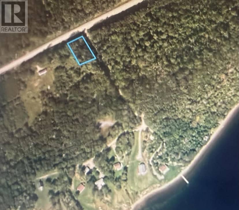 Eskasoni Road — photo 1 of 2