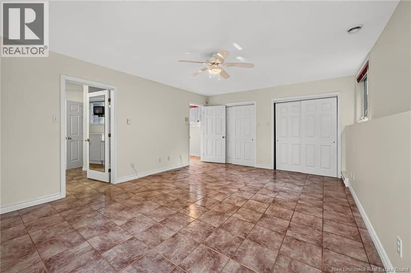 18 Carney — photo 21 of 34