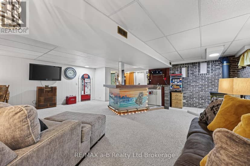 5 George Street — photo 10 of 18