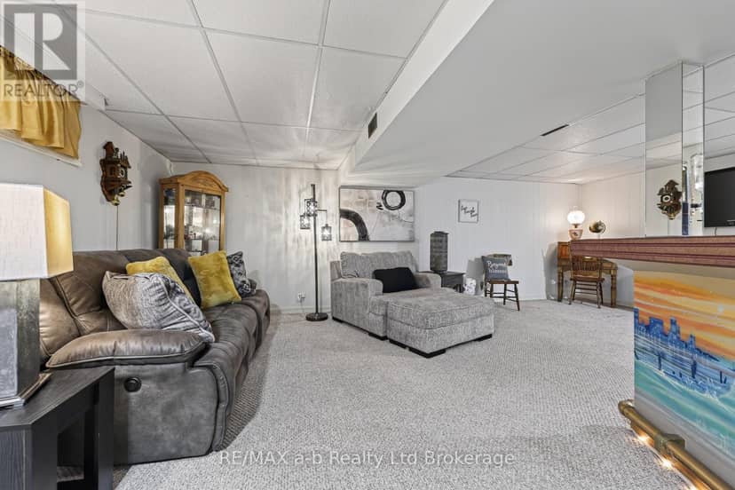 5 George Street — photo 11 of 18