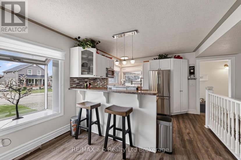 5 George Street — photo 4 of 18