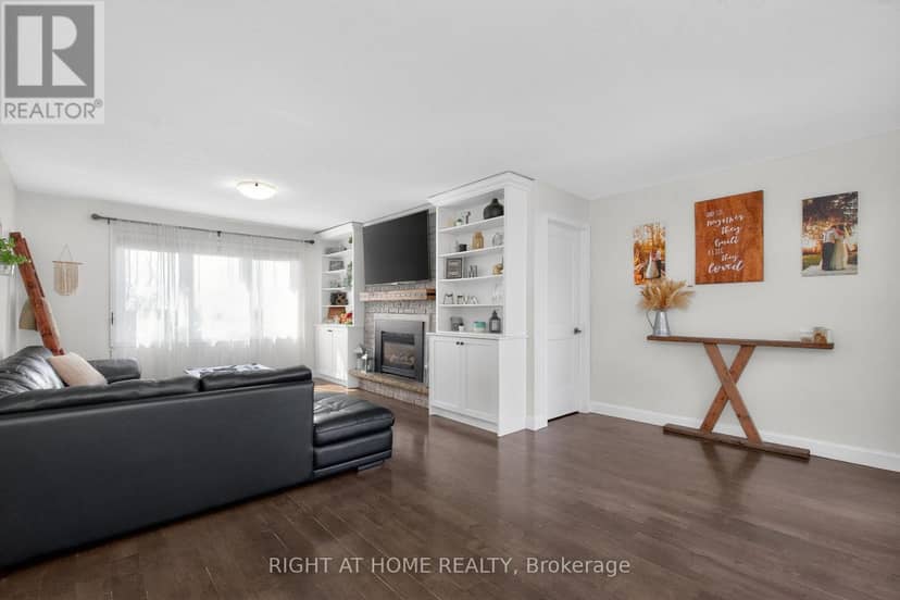 4116 Innisfil Beach Road — photo 15 of 40