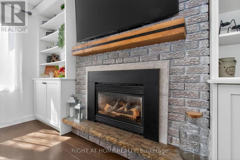 4116 Innisfil Beach Road — photo 17 of 40