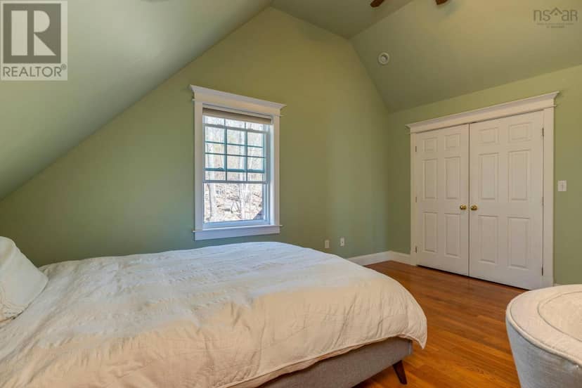 69 Meadowbrook Drive — photo 33 of 40