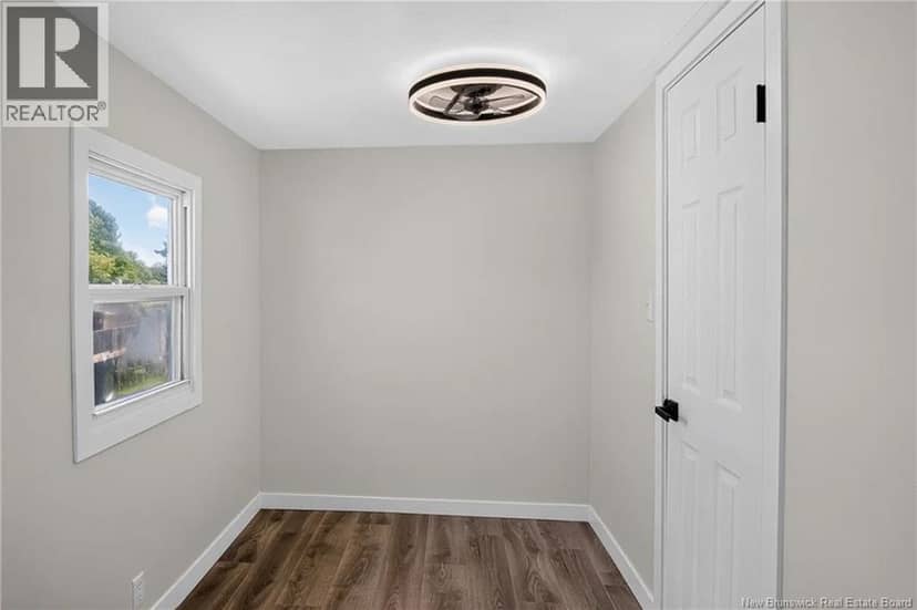 19 Gull Street — photo 16 of 21
