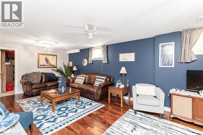 26 MAPLEWOOD Court — photo 36 of 40