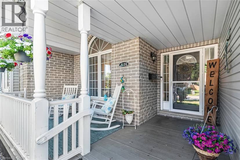 26 MAPLEWOOD Court — photo 4 of 40