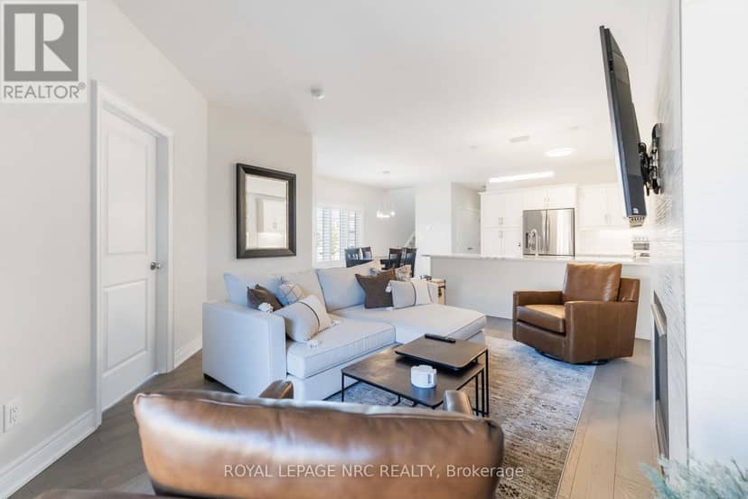 432 Viking Street — photo 7 of 36