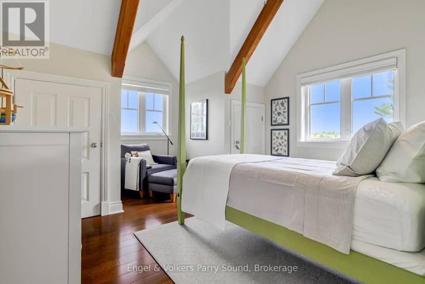 22 Beacon Point Drive — photo 27 of 40