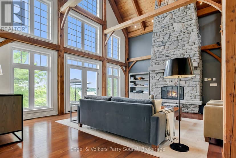 22 Beacon Point Drive, Carling, photo 8