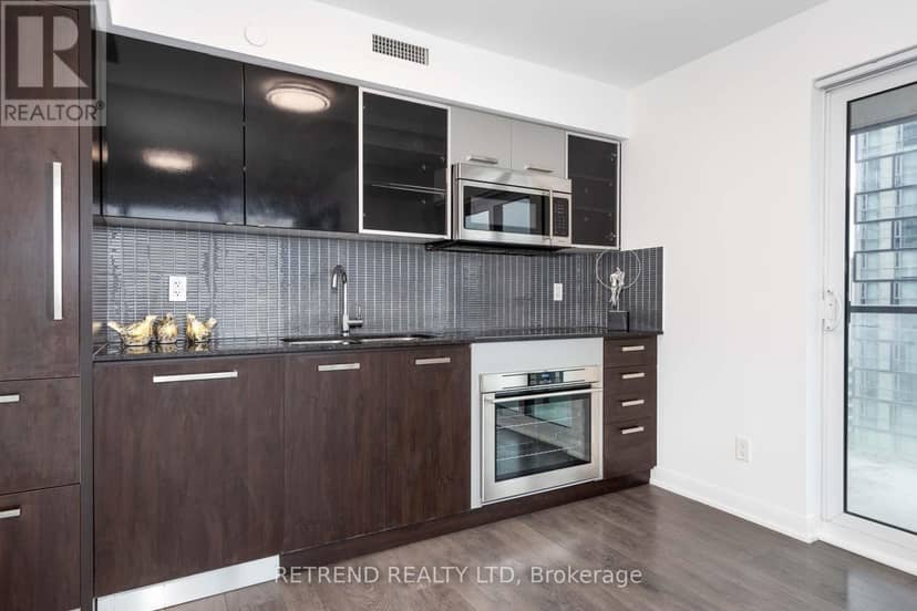 1209 - 5168 Yonge Street — photo 12 of 40