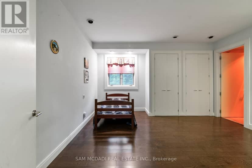 9 Flaherty Lane — photo 37 of 40