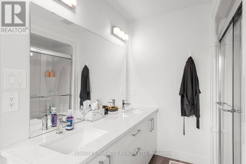 38 - 3635 Southbridge Avenue — photo 28 of 40