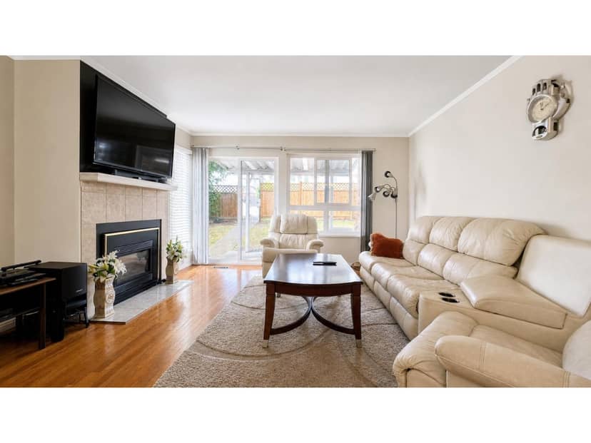 105 12233 92 AVENUE, Surrey, photo 3
