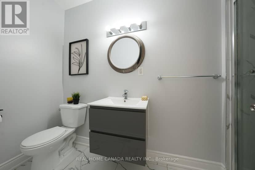 5262 Kitchener Street — photo 12 of 30