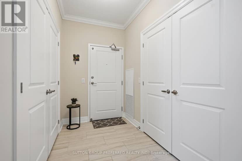 401 - 1200 Commissioners Road W — photo 11 of 40