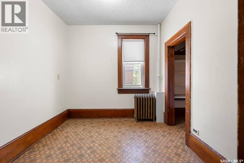 1875 Ottawa Street — photo 11 of 40