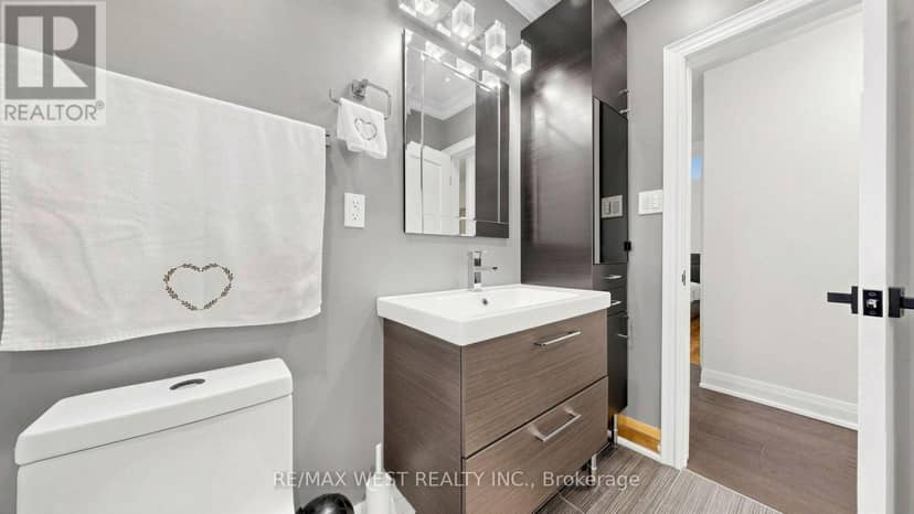 555 McCowan Road — photo 25 of 40