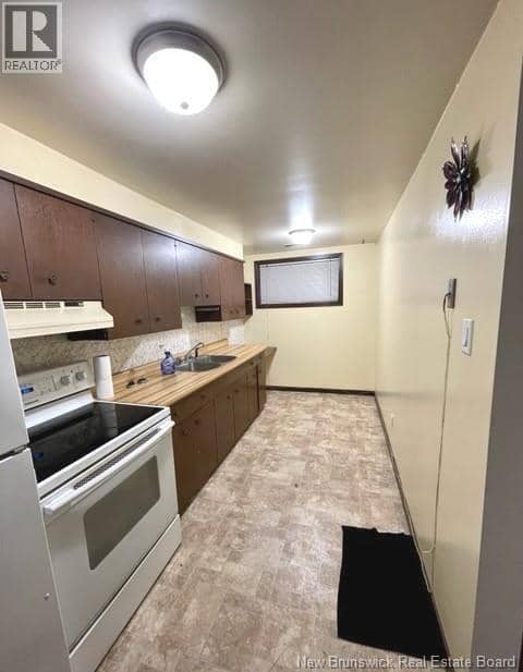141-143 West Lane — photo 7 of 28