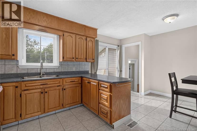 6 Paul Street — photo 18 of 40