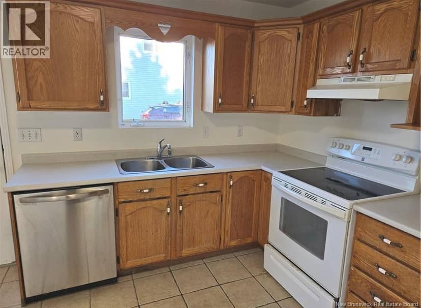 78 Palisade Drive — photo 2 of 17
