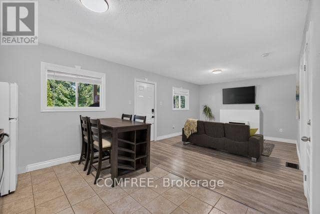 190 Rathowen Street — photo 18 of 40