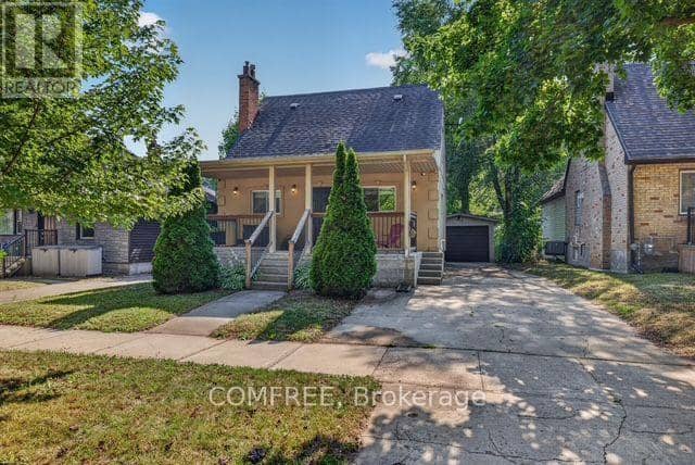 190 Rathowen Street — photo 1 of 40