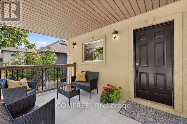 190 Rathowen Street — photo 9 of 40