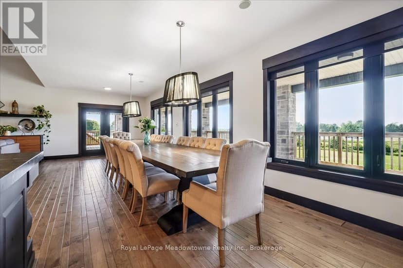8837 Wellington Road 124 — photo 10 of 40