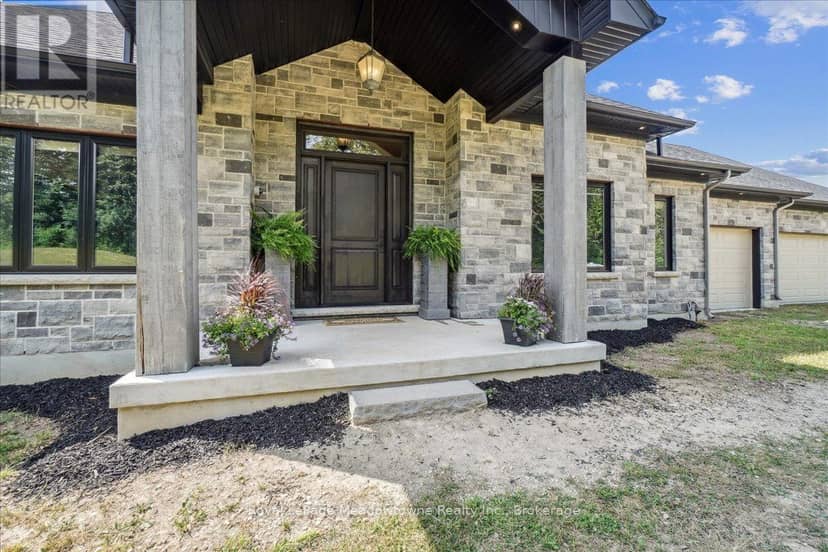 8837 Wellington Road 124, Erin, photo 5