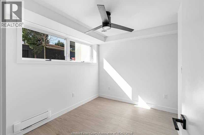 2041 Seneca Street — photo 37 of 40