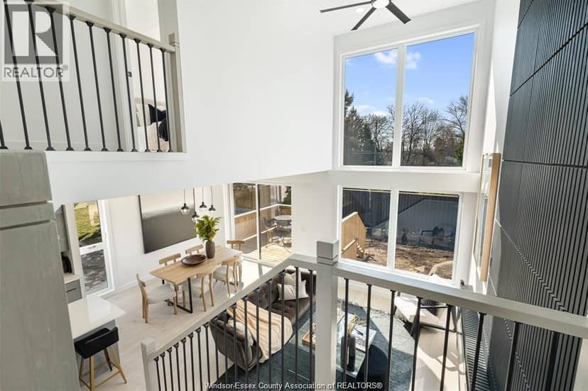 2041 Seneca Street — photo 13 of 40