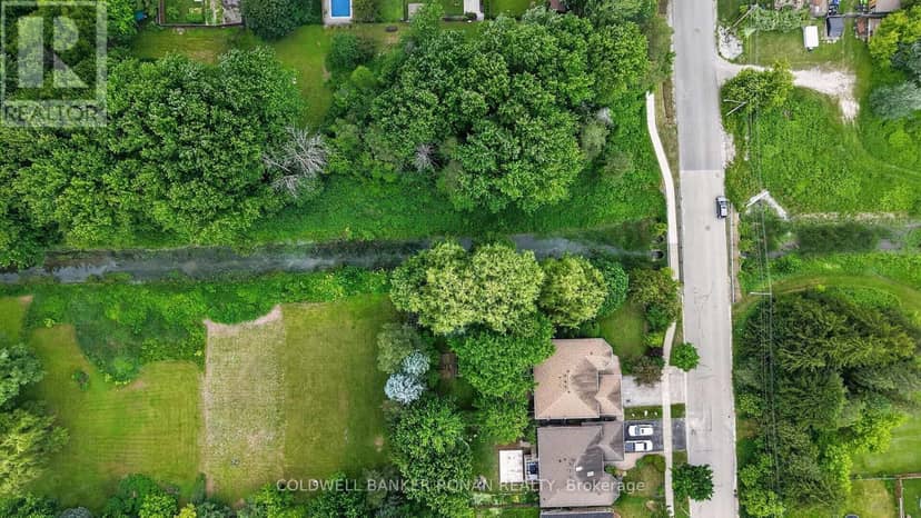 15 English Drive — photo 11 of 17