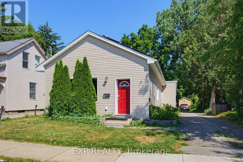 121 Mount Pleasant Avenue — photo 2 of 40