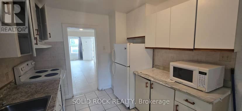 89 Marier Avenue — photo 10 of 15