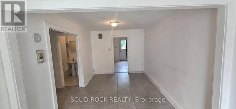 89 Marier Avenue — photo 14 of 15